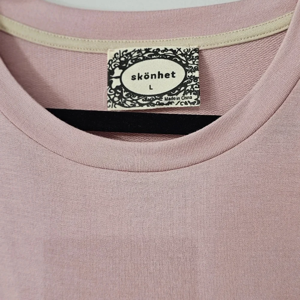 MATERNITY Skönhet Pullover Sweater with Pearls on Sleeves - Picture 2 of 5